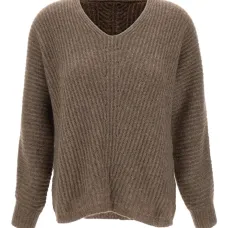 Свитер с V-образным вырезом