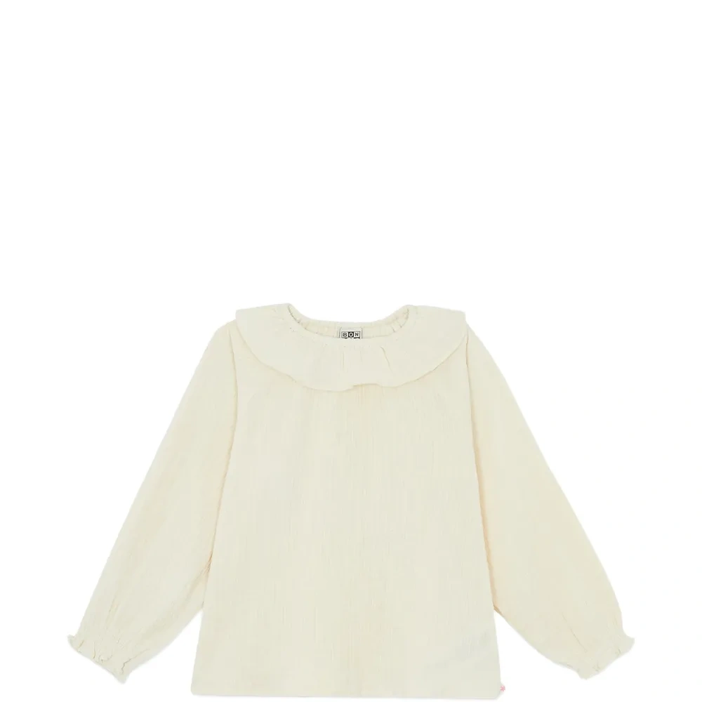 Блузка с оборчатым воротником