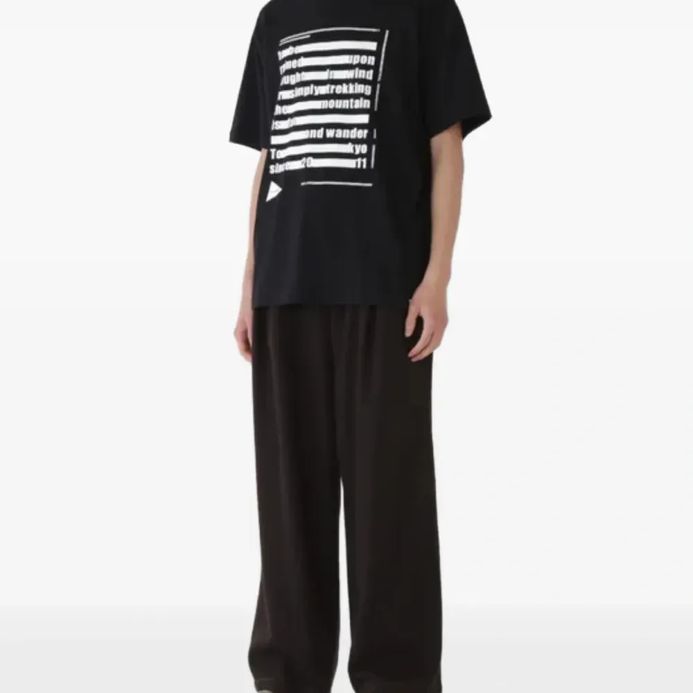 Футболка с графичным принтом