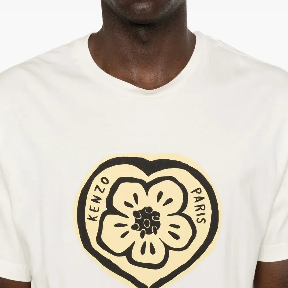 Футболка с цветочным принтом