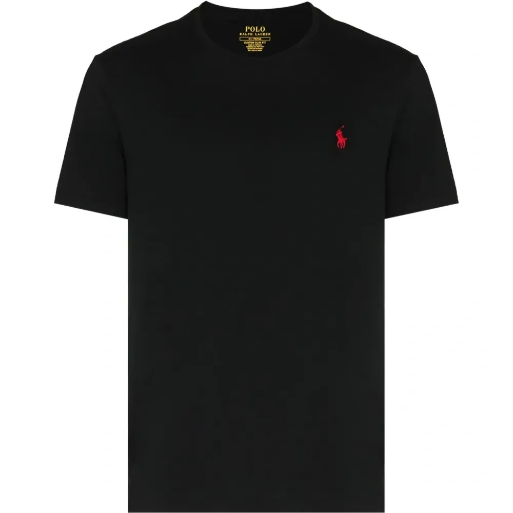 Футболка с логотипом