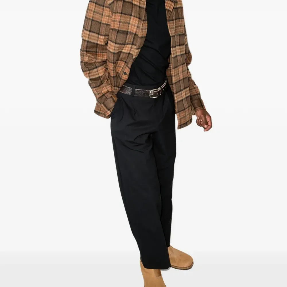 Футболка с логотипом