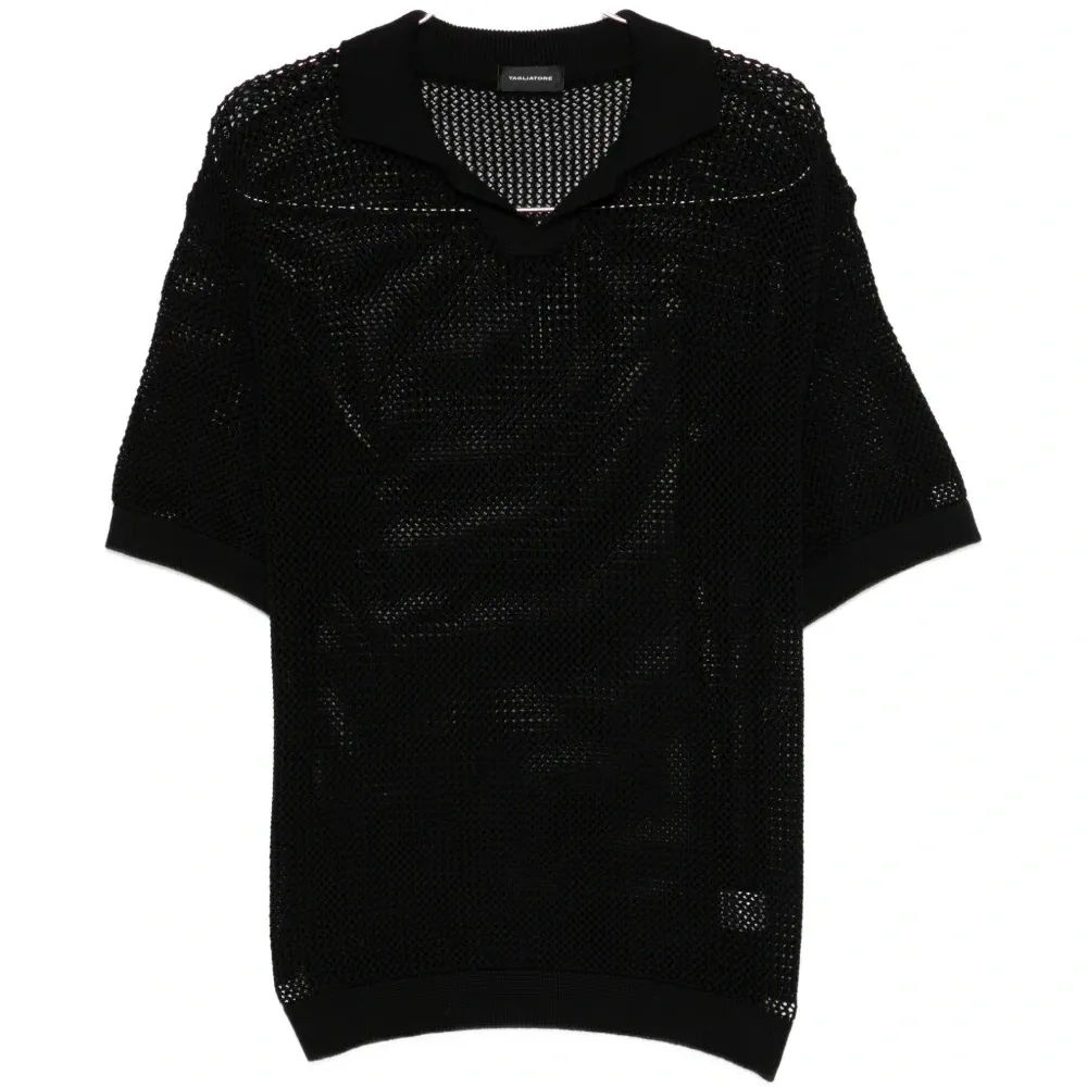 Футболка с воротником