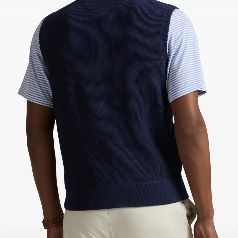 Топ на молнии с высоким воротником Топ на молнии с высоким воротником