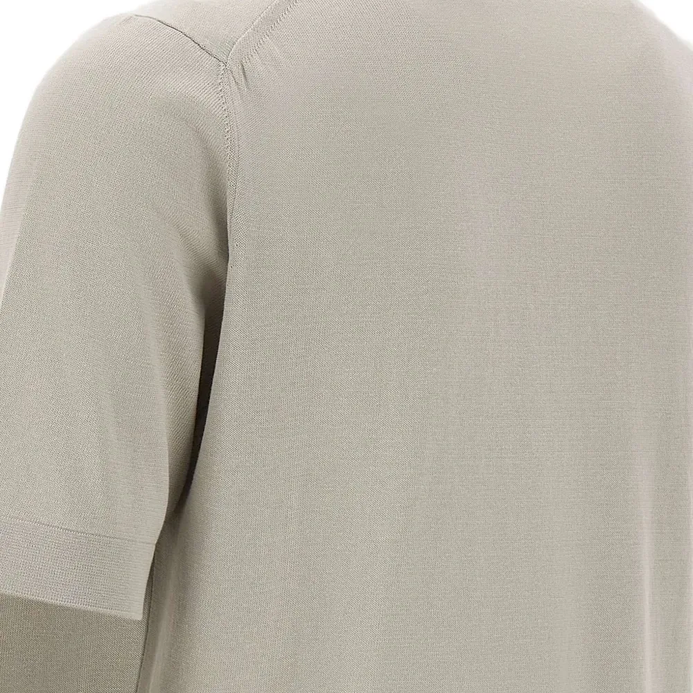 Футболка с отделкой в рубчик