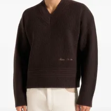 Свитер с приспущенными плечами и V-образным вырезом Свитер с приспущенными плечами и V-образным вырезом