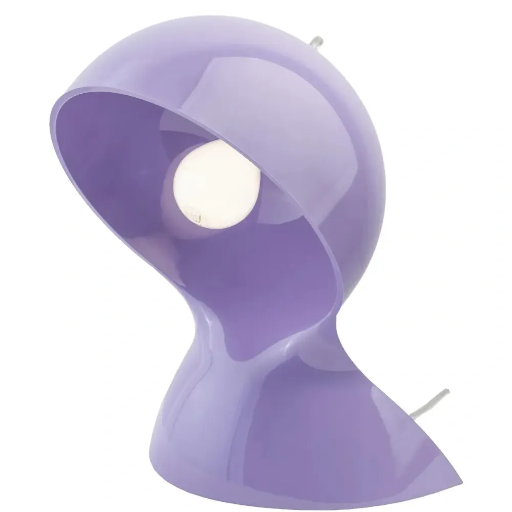 Настольная лампа с деталями в виде шнура