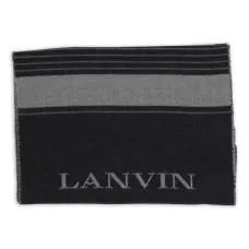 Полосатый шарф с бахромой