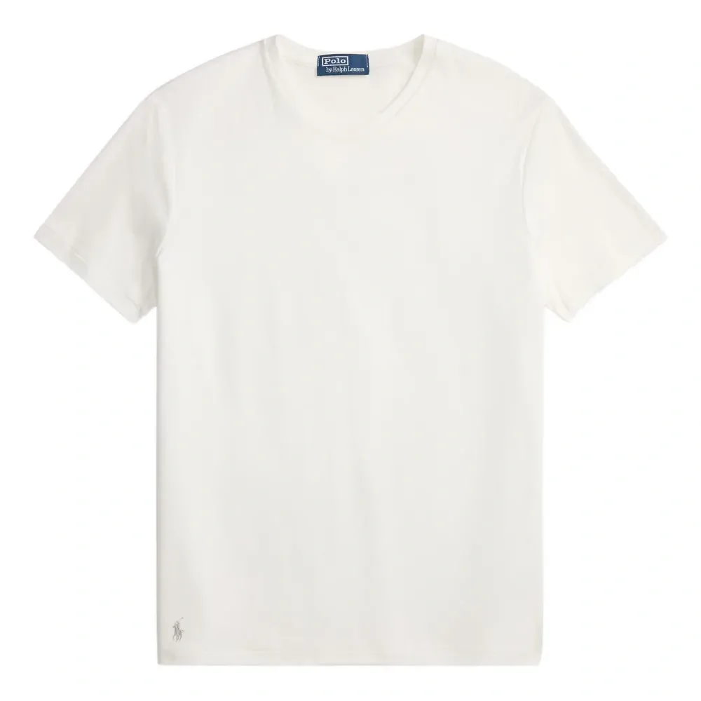 Футболка с вышивкой