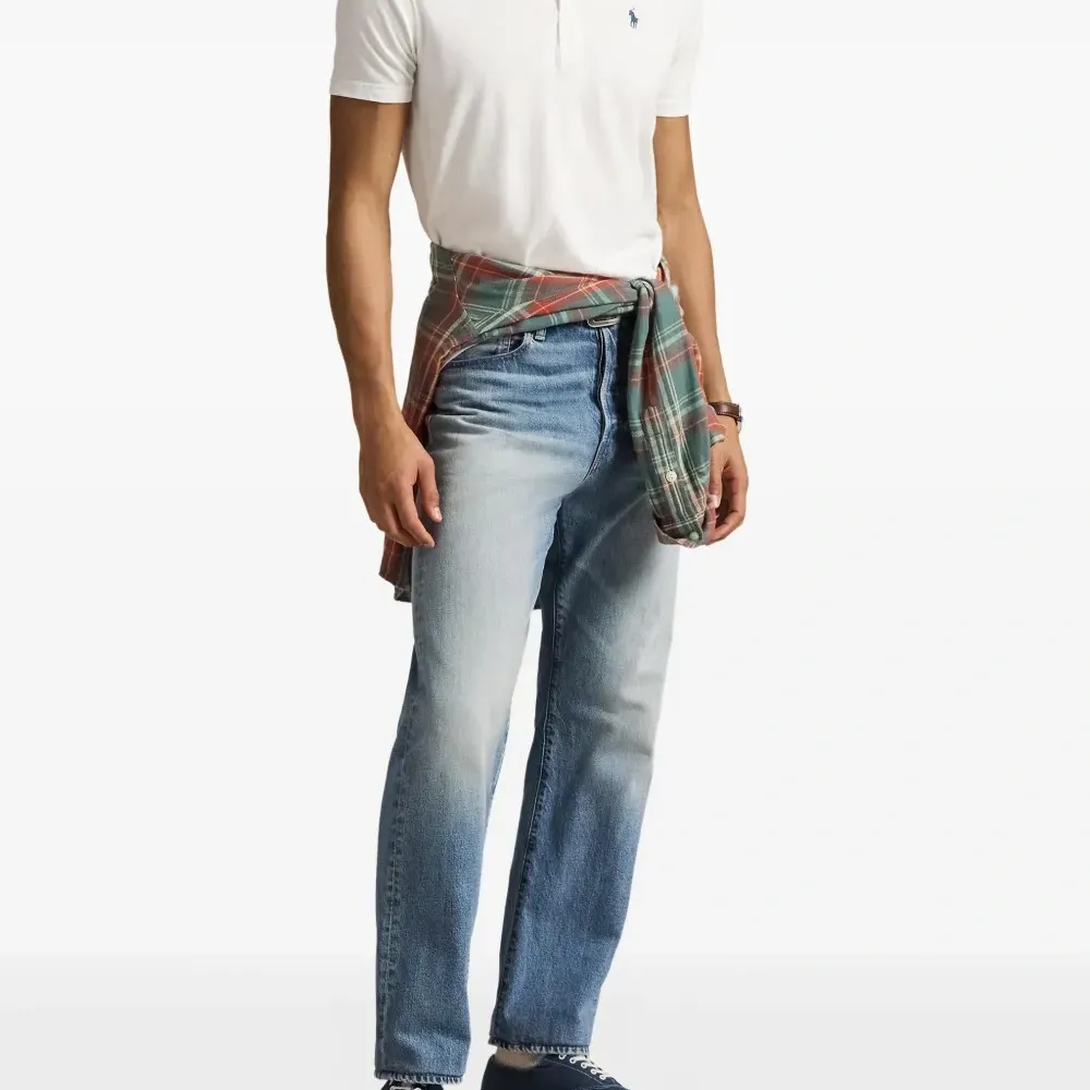 Футболка Henley