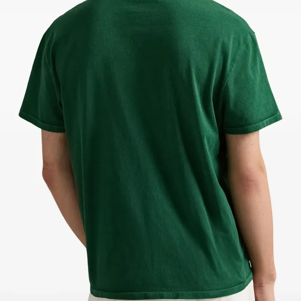 Футболка с графичным принтом