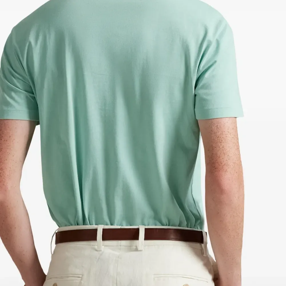 Футболка с круглым вырезом