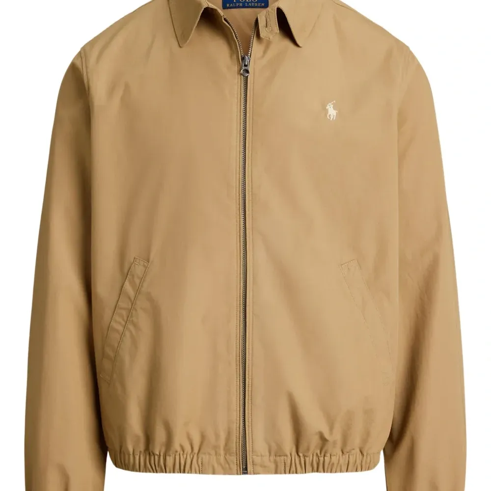 Куртка на молнии