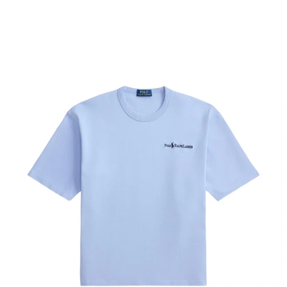 Футболка с вышитым логотипом