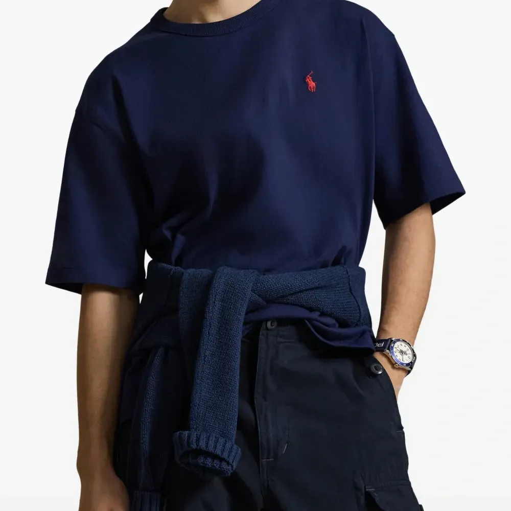 Футболка с короткими рукавами и круглым вырезом