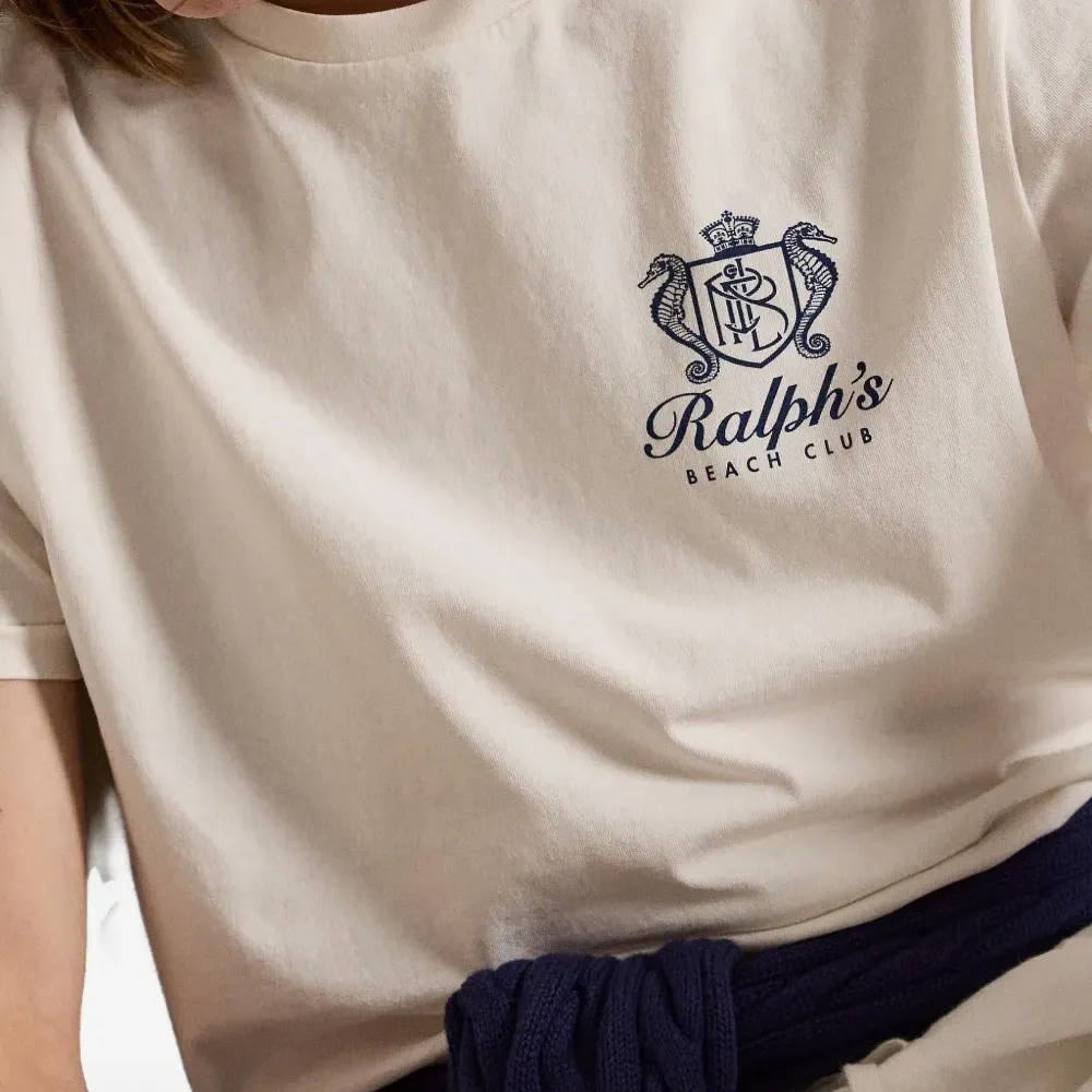 Футболка с графическим принтом