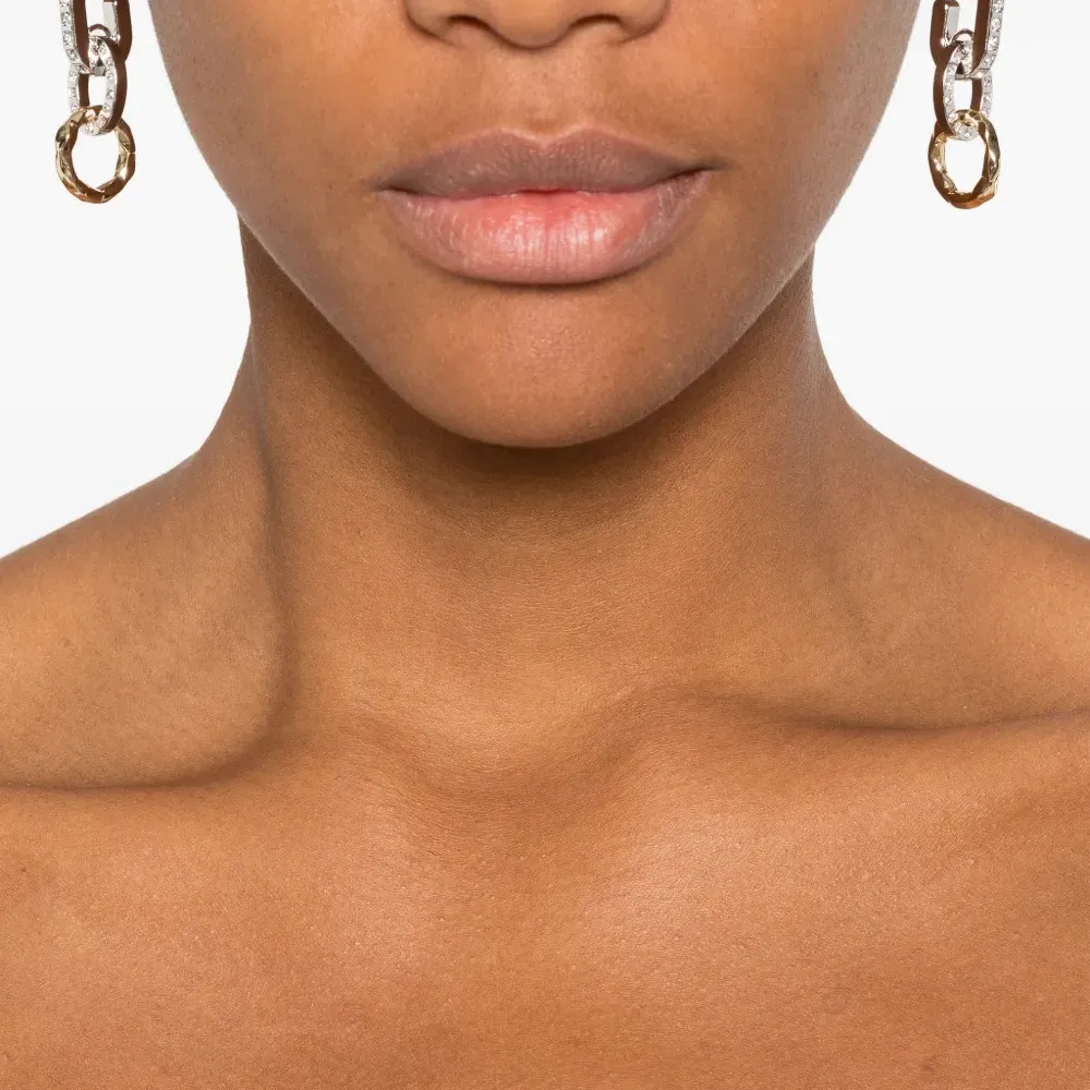 Серьги из стекла в виде звеньев