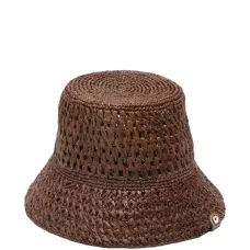 Плетеная панама