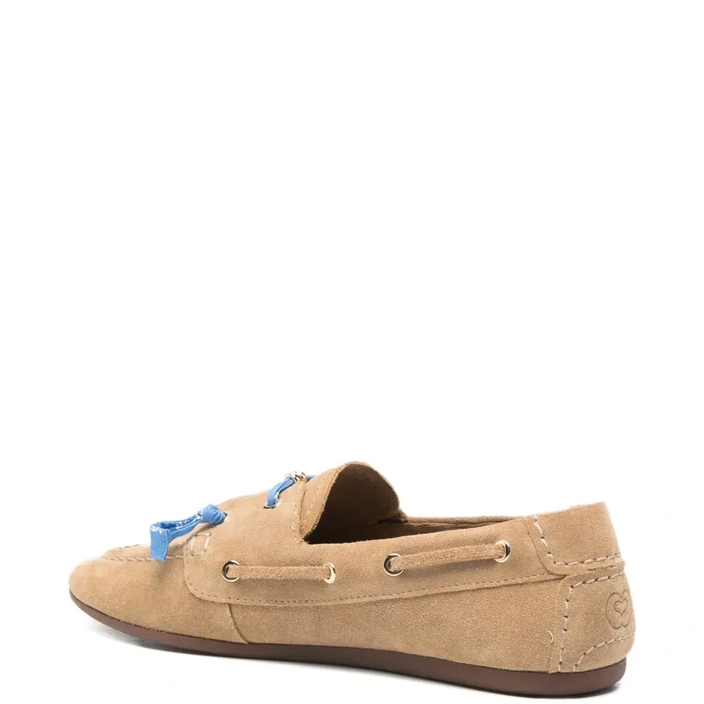 Топсайдеры с кисточками