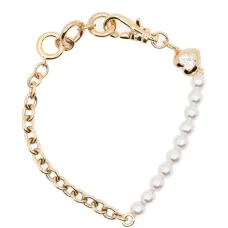 Браслет с декором в форме сердца