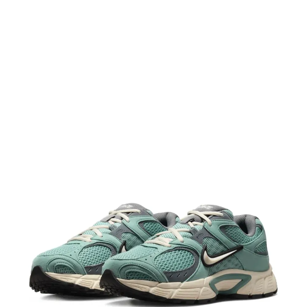 Сетчатые кроссовки V5 RNR