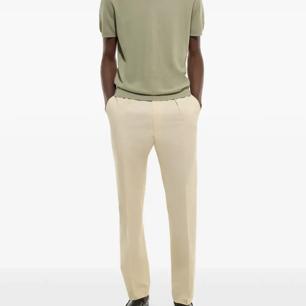 Вязаная футболка