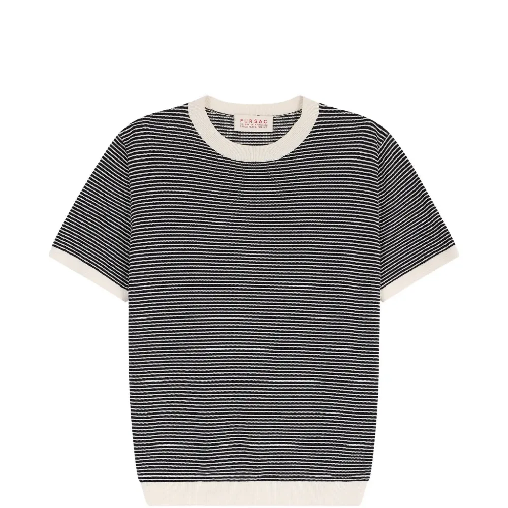 Футболка в полоску с короткими рукавами