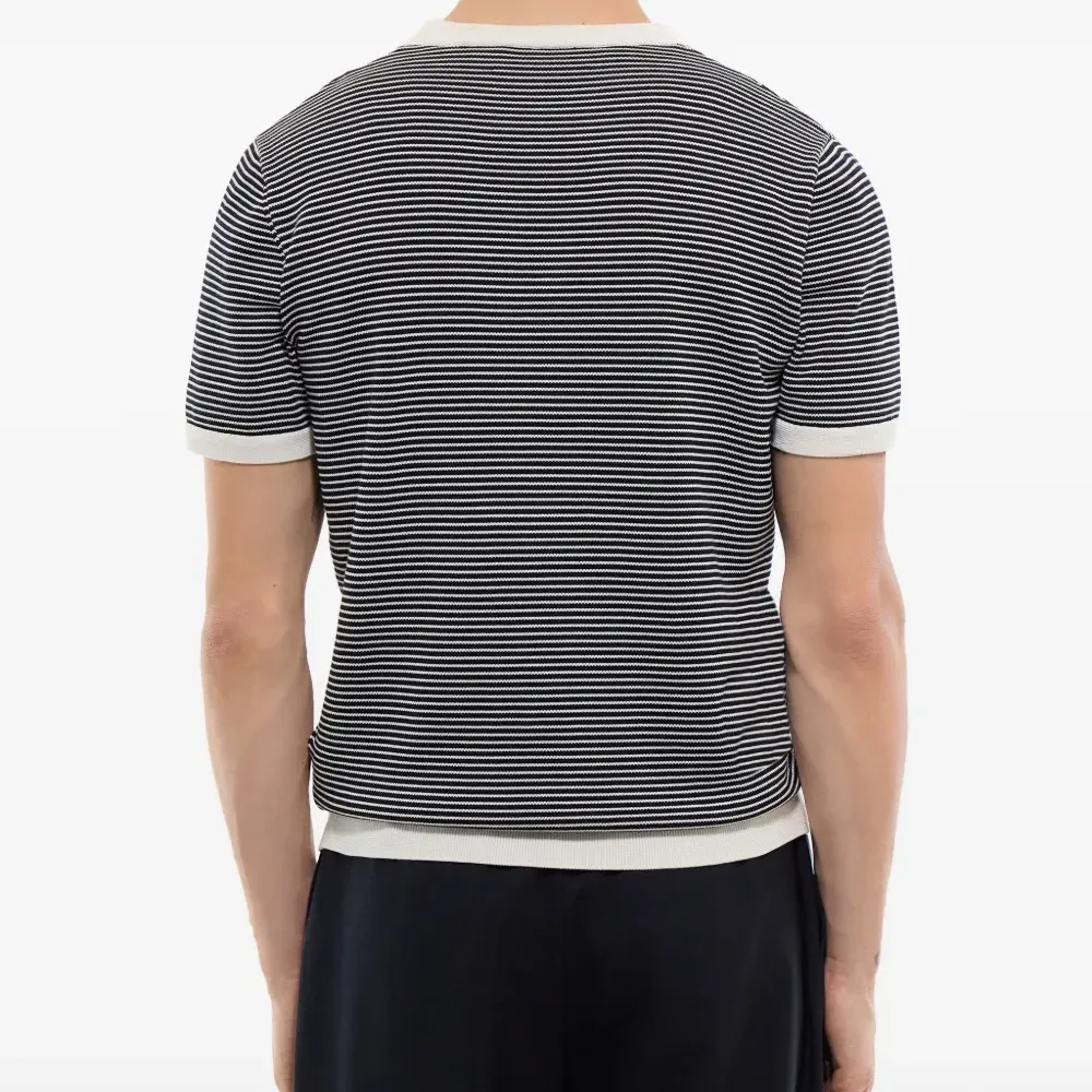 Футболка в полоску с короткими рукавами