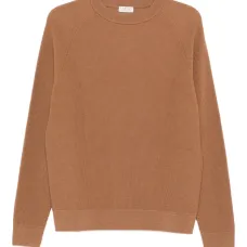 Свитер с круглым вырезом