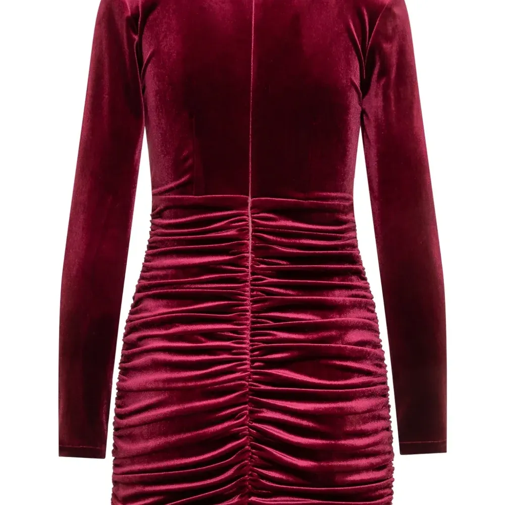 Платье со сборками