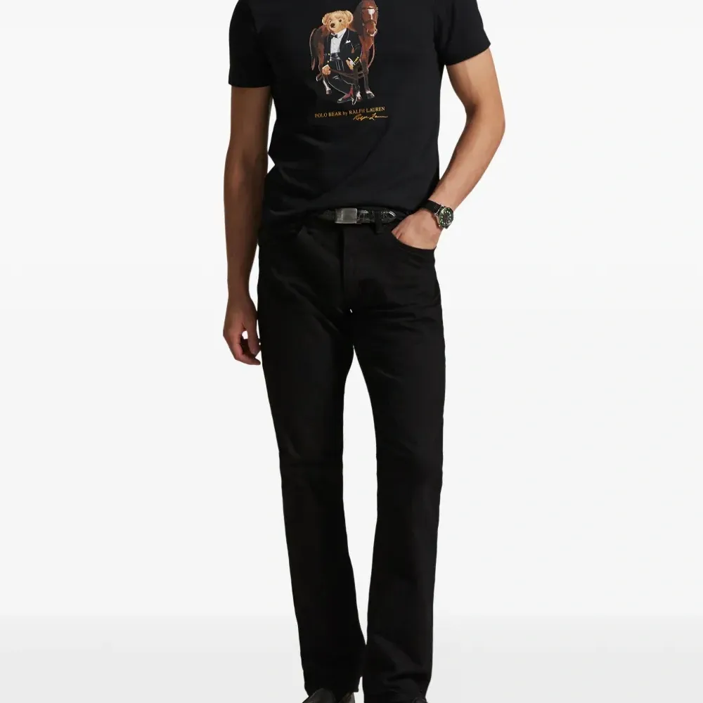 Футболка с изображением медведя