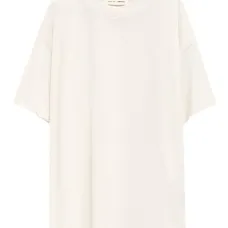 Футболка с вышитым логотипом