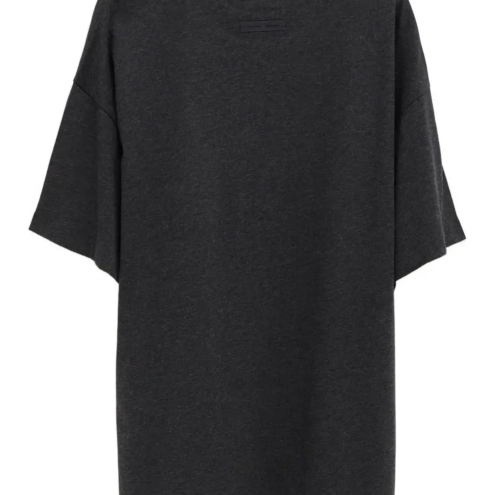 Футболка с вышитым логотипом Футболка с вышитым логотипом