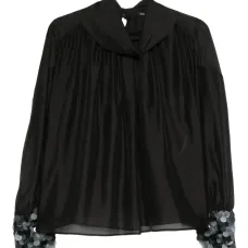 Топ с пайетками на манжетах