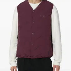 Стёганый жилет с V-образным вырезом