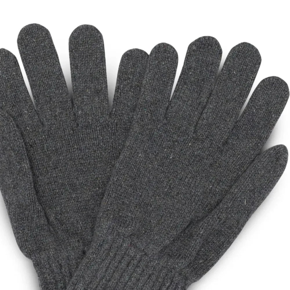 Перчатки с отделкой в рубчик