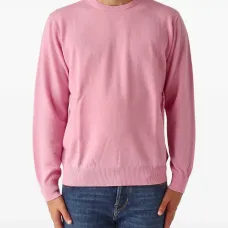 Свитер с круглым вырезом