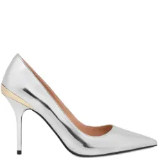 Туфли-лодочки с заостренным носком