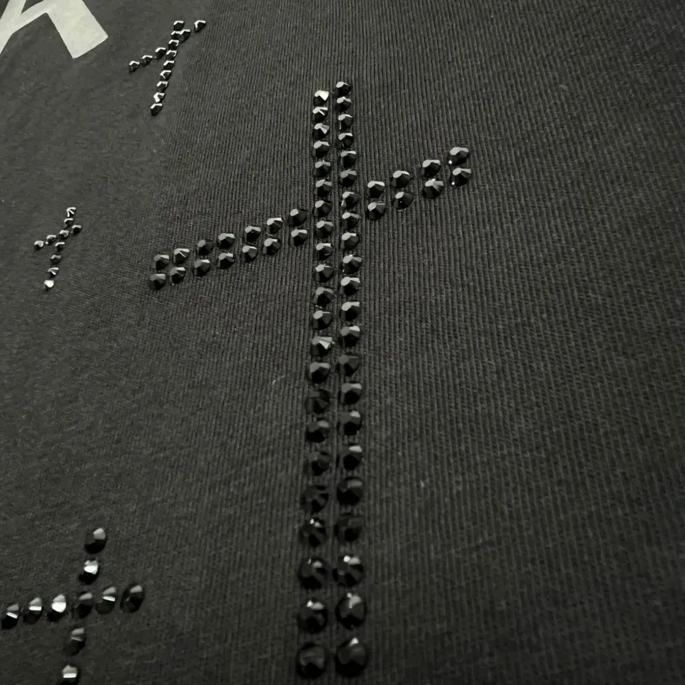 Футболка Liam с кристаллами