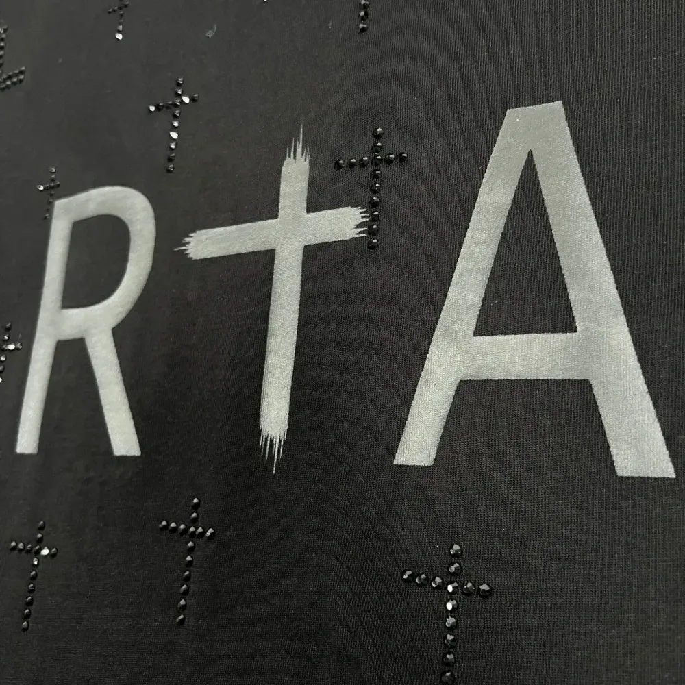 Футболка Liam с кристаллами