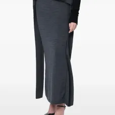 Длинная юбка в рубчик Длинная юбка в рубчик