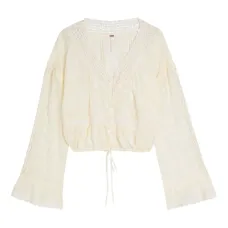 Блузка с цветочной вышивкой Блузка с цветочной вышивкой