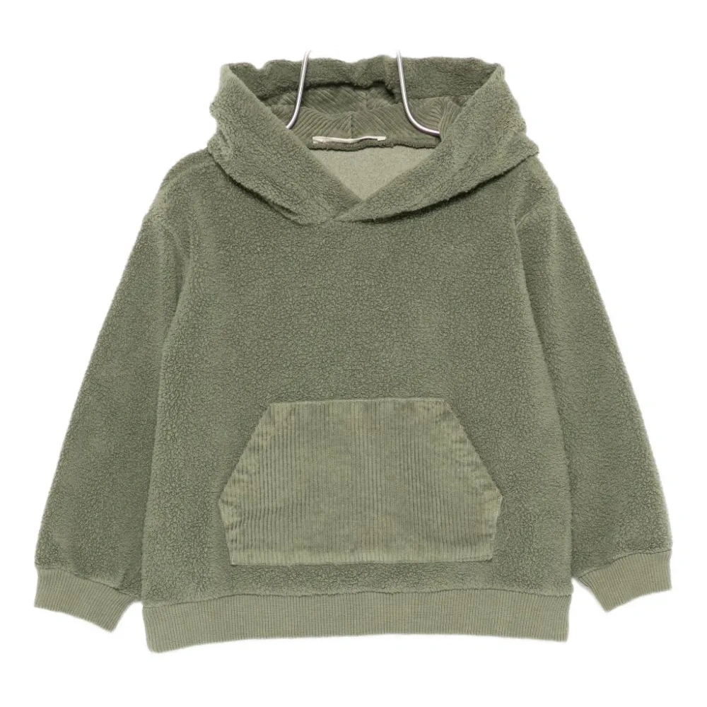 Худи с вельветовым карманом