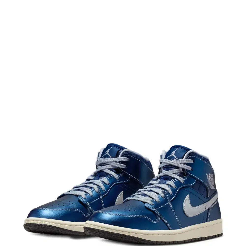 Высокие кроссовки Air Jordan 1 Mid