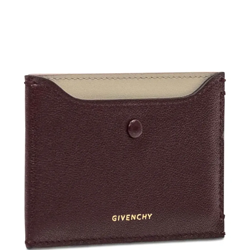 Картхолдер на пуговицах