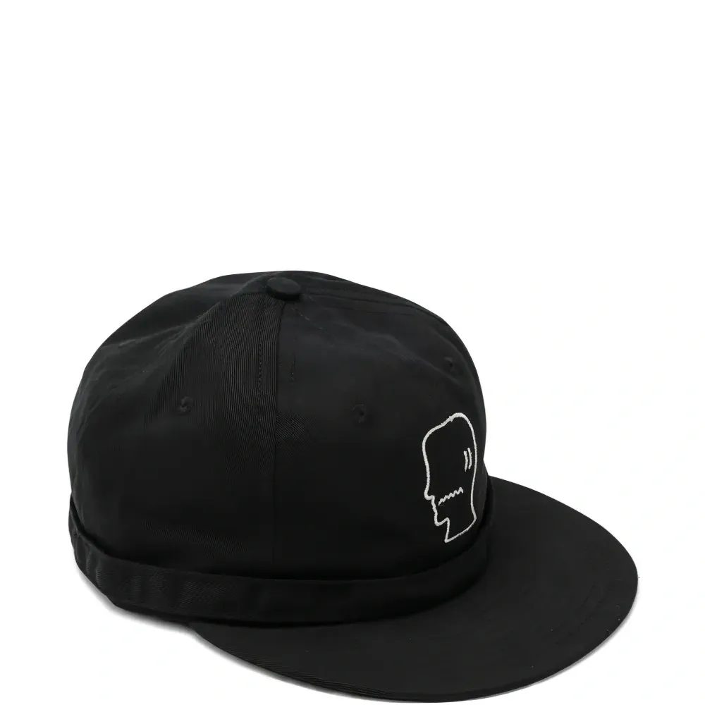 Вышитая кепка