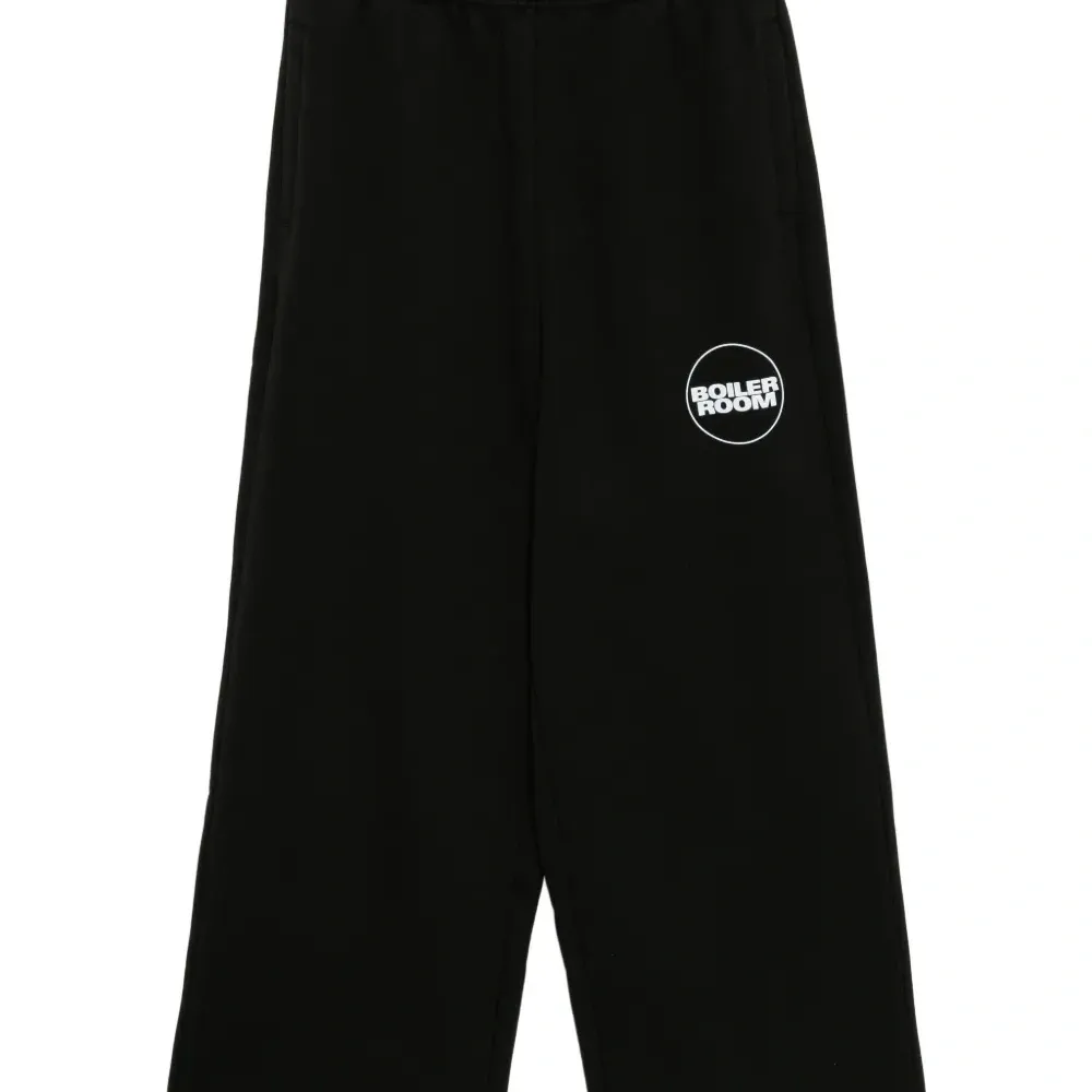 Широкие спортивные штаны 3M