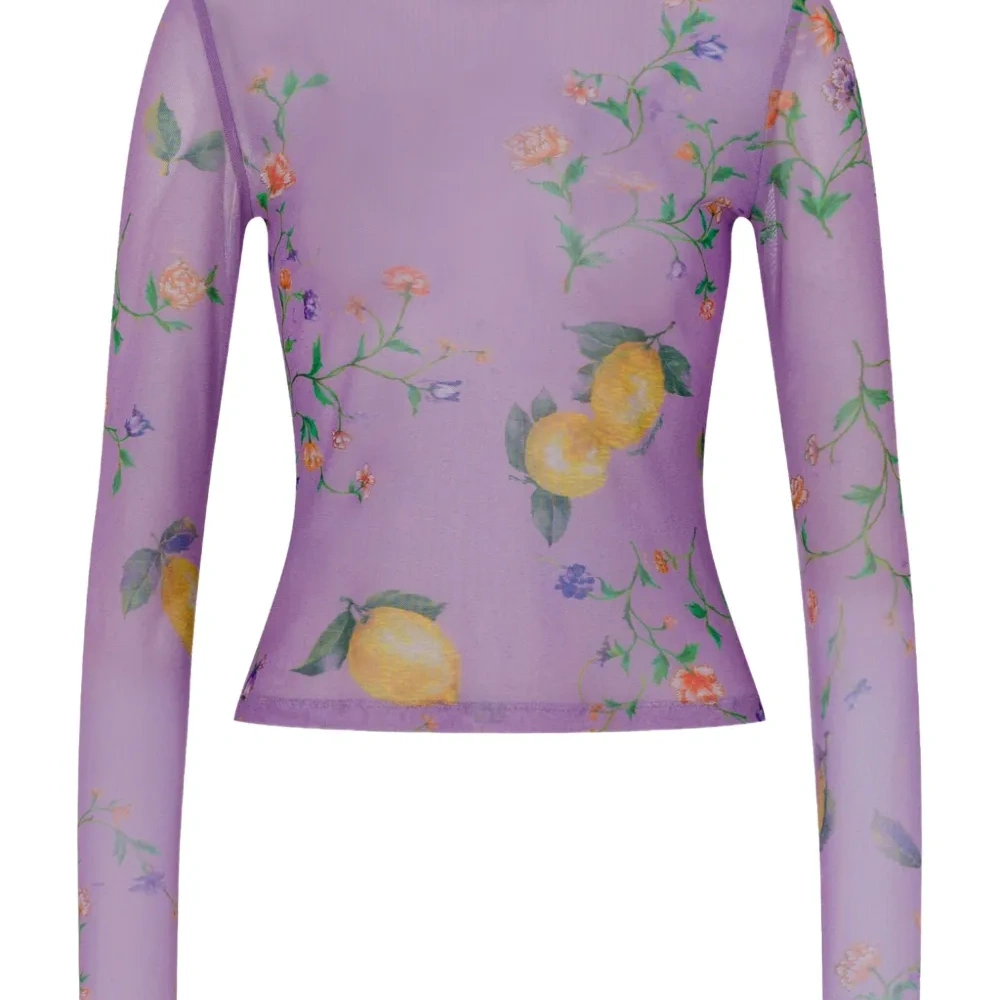 Футболка с длинными рукавами и цветочным принтом Футболка с длинными рукавами и цветочным принтом