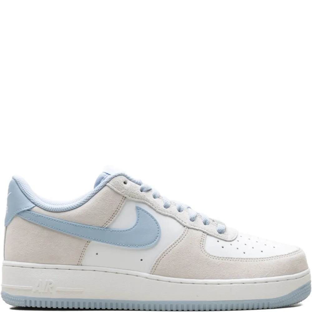 Кроссовки Air Force 1 '07 LV8