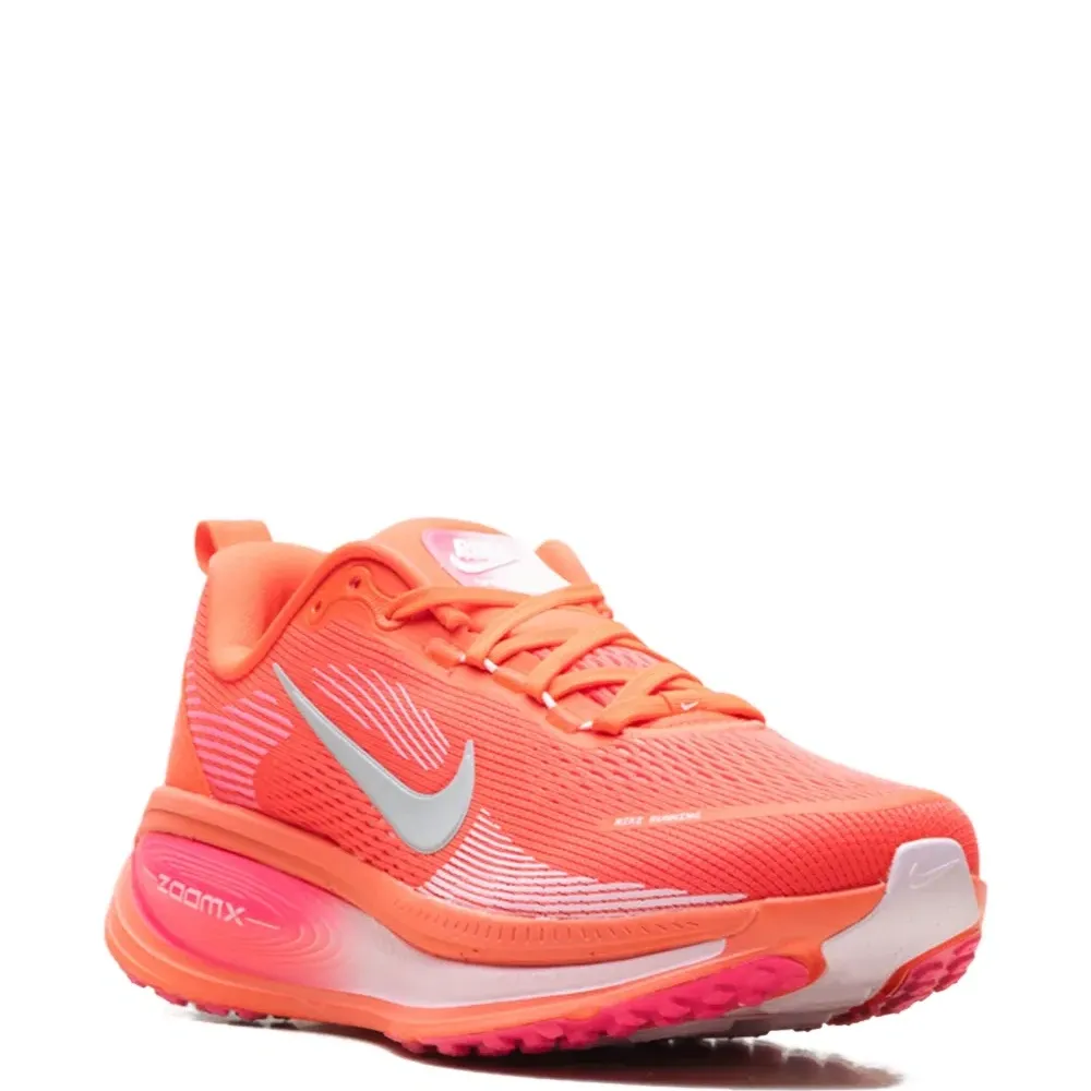 Кроссовки Vomero 18